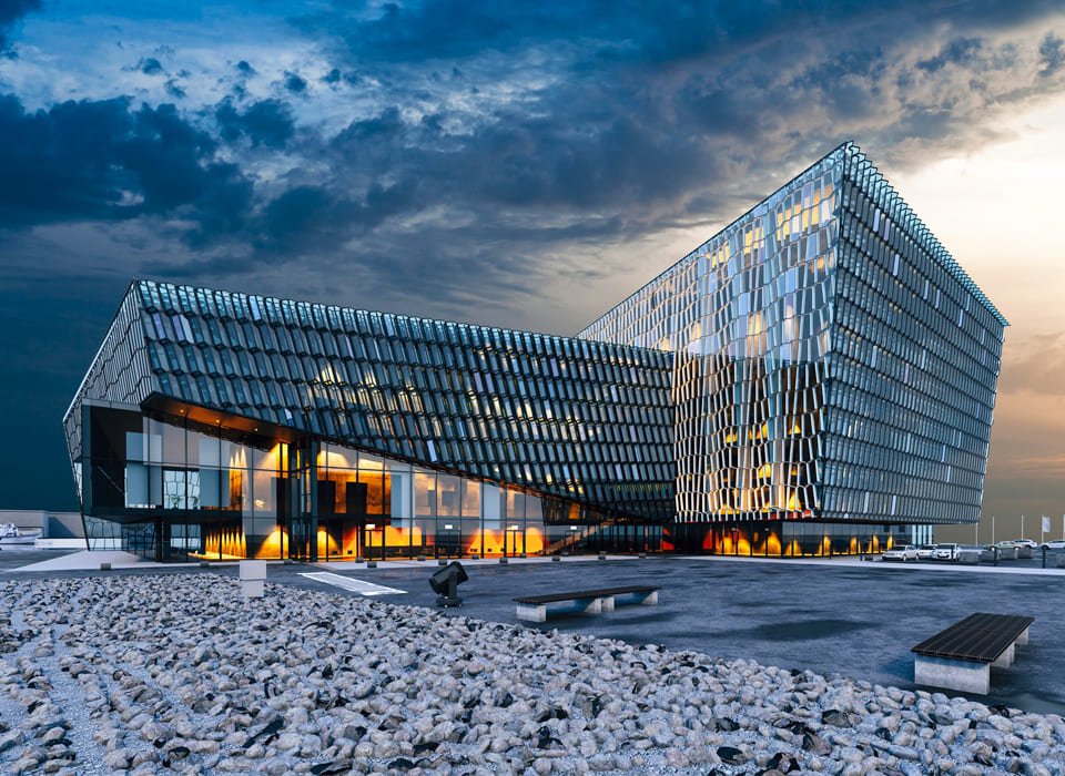 تشغيل مرافق جامعة خاصة